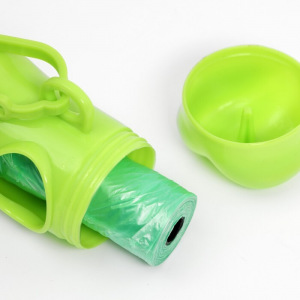 Контейнер-косточка с мешками для уборки (рулон 15 пакетов 29х21 см), зелёный Контейнер-косточка с мешками для уборки (рулон 15 пакетов 29х21 см), зелёный