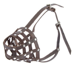 Намордник кожаный «Зооник» №4 (немецкая овчарка), длина по носу 9,5 см, обхват морды 31 см, микс Намордник кожаный «Зооник» №4 (немецкая овчарка), длина по носу 9,5 см, обхват морды 31 см, микс