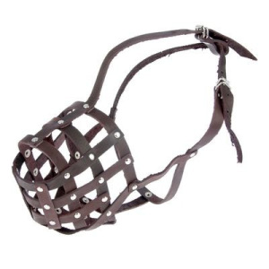 Намордник кожаный Зооник №6 (дог, сенбернар), ДН 12 см, ОМ 40 см, микс Намордник кожаный Зооник №6 (дог, сенбернар), ДН 12 см, ОМ 40 см, микс