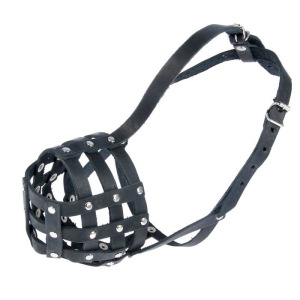 Намордник кожаный «Зооник» №Р (ротвейлер), длина по носу 10,5 см, обхват морды 32 см, микс Намордник кожаный «Зооник» №Р (ротвейлер), длина по носу 10,5 см, обхват морды 32 см, микс