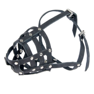 Намордник кожаный «Зооник» №С (стаффорд), длина по носу 9,5 см, обхват морды 32 см, микс Намордник кожаный «Зооник» №С (стаффорд), длина по носу 9,5 см, обхват морды 32 см, микс