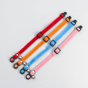 Ошейник кошачий мягкий с бубенчиком, 30 х 1 см, текстиль, микс цветов Ошейник кошачий мягкий с бубенчиком, 30 х 1 см, текстиль, микс цветов