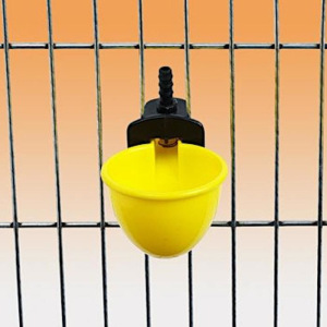 Поилка чашечная диаметр 50 мм, пластик с креплением на сетку Поилка чашечная диаметр 50 мм, пластик с креплением на сетку