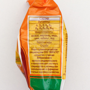 Премикс "Добрый селянин. Совершенная формула" для кур и домашней птицы, окрас желтка, 150 г 466255 Премикс "Добрый селянин. Совершенная формула" для кур и домашней птицы, окрас желтка, 150 г 466255