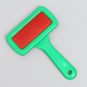 Пуходёрка без капель с пластиковой ручкой 9,2 х 13,2 см, микс цветов Пуходёрка без капель с пластиковой ручкой 9,2 х 13,2 см, микс цветов