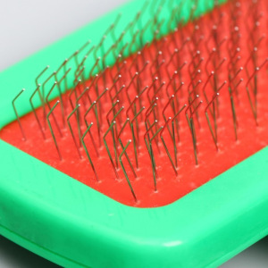 Пуходёрка без капель с пластиковой ручкой 9,2 х 13,2 см, микс цветов Пуходёрка без капель с пластиковой ручкой 9,2 х 13,2 см, микс цветов