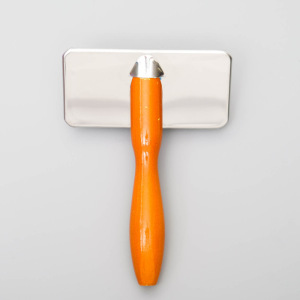 Пуходерка Пижон Premium с деревянной ручкой, без капель Пуходерка Пижон Premium с деревянной ручкой, без капель