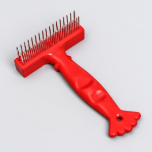 Расчёска-грабли "Лапка", 15,5 х 8,5 см Расчёска-грабли "Лапка", 15,5 х 8,5 см