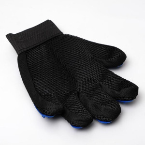 Рукавица-щетка для шерсти на правую руку из неопрена с удлиненными зубчиками, синяя Рукавица-щетка для шерсти на правую руку из неопрена с удлиненными зубчиками, синяя