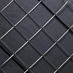 Сетка оцинкованная, сварная, 1,5 × 10 м, ячейка 25 × 25 мм, d = 1,2 мм, металл Сетка оцинкованная, сварная, 1,5 × 10 м, ячейка 25 × 25 мм, d = 1,2 мм, металл