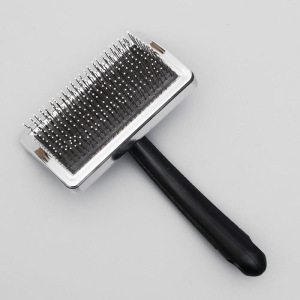 Щётка-пуходёрка для среднешерстных животных, с каплями, 85х46 мм, микс цветов Щётка-пуходёрка для среднешерстных животных, с каплями, 85х46 мм, микс цветов