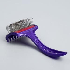 Щётка-пуходерка средняя для вычесывания длинношерстных животных, мягкая без капель, основание 6,2 х 4,2 см, микс Щётка-пуходерка средняя для вычесывания длинношерстных животных, мягкая без капель, основание 6,2 х 4,2 см, микс