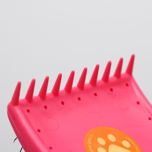 Щетка-пуходерка средняя мягкая с каплями, основание 59х49 мм, микс цветов Щетка-пуходерка средняя мягкая с каплями, основание 59х49 мм, микс цветов