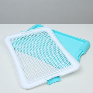 Туалет для собак с сеткой и столбиком, 63,5 х 47 х 5 см, голубой Туалет для собак с сеткой и столбиком, 63,5 х 47 х 5 см, голубой