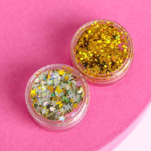 Адвент-календарь "Winter City", 7 предметов для идеального макияжа Адвент-календарь "Winter City", 7 предметов для идеального макияжа