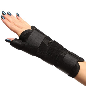 Бандаж для лучезапястного сустава - "Крейт" (№1, черный, правый) F-206 Бандаж для лучезапястного сустава - "Крейт" (№1, черный, правый) F-206