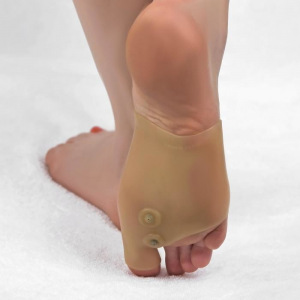 Бандаж для суставов, силиконовый с магнитами, 13,5 × 7 см, цвет бежевый Бандаж для суставов, силиконовый с магнитами, 13,5 × 7 см, цвет бежевый