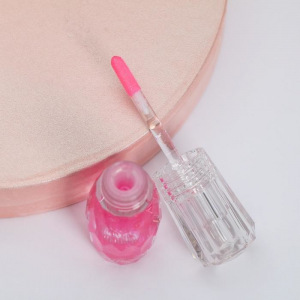 Блеск для губ "Mermaid Gloss" с эффектом увеличения объёма губ, оттенок фуксия, 3 мл Блеск для губ "Mermaid Gloss" с эффектом увеличения объёма губ, оттенок фуксия, 3 мл