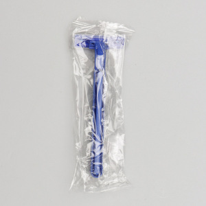 Бритва одноразовая "Стандарт плюс" с двумя нержавеющими лезвиями в идивидульном пакетике Бритва одноразовая "Стандарт плюс" с двумя нержавеющими лезвиями в идивидульном пакетике