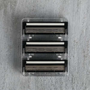 Бритва "Новогодний мужской подарок" 3 сменных лезвия в комплекте Бритва "Новогодний мужской подарок" 3 сменных лезвия в комплекте