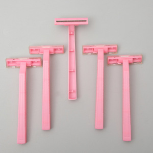 Бритвенные станки одноразовые LuazON Breeze, 2 лезвия, 5 шт. Бритвенные станки одноразовые LuazON Breeze, 2 лезвия, 5 шт.