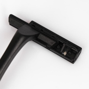 Бритвенный станок c 5 сменными кассетами LuazON, 2 лезвия, увлажняющая полоска Бритвенный станок c 5 сменными кассетами LuazON, 2 лезвия, увлажняющая полоска