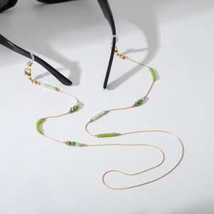 Цепочка для очков "Лепесток", цвет изумрудный в золоте Цепочка для очков "Лепесток", цвет изумрудный в золоте