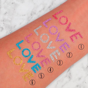 Глиттерная подводка для глаз Pandas shimmer, 5 мл, оттенок №5, насыщенный голубой Глиттерная подводка для глаз Pandas shimmer, 5 мл, оттенок №5, насыщенный голубой