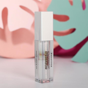 Голографические тени для глаз Llama Beauty, оттенок №4, миндальное искушение, 3 мл Голографические тени для глаз Llama Beauty, оттенок №4, миндальное искушение, 3 мл