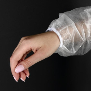 Халат медицинский на липучках, манжета на резинке 25 г/м2 длина 140 см размер 52-54 Халат медицинский на липучках, манжета на резинке 25 г/м2 длина 140 см размер 52-54