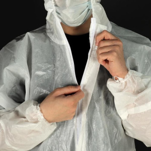 Комбинезон медицинский защитный, 40 г/ м2, (ламинат), на резинках. Молния, клапан Комбинезон медицинский защитный, 40 г/ м2, (ламинат), на резинках. Молния, клапан