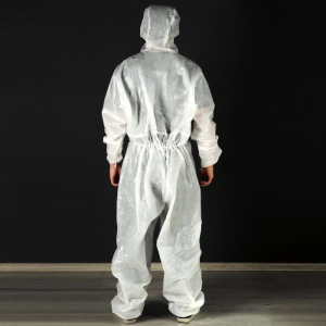 Комбинезон медицинский защитный, 40 г/ м2, (ламинат), на резинках. Молния, клапан Комбинезон медицинский защитный, 40 г/ м2, (ламинат), на резинках. Молния, клапан