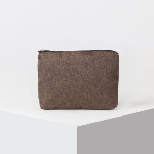 Косметичка простая, отдел на молнии, цвет коричневый Косметичка простая, отдел на молнии, цвет коричневый