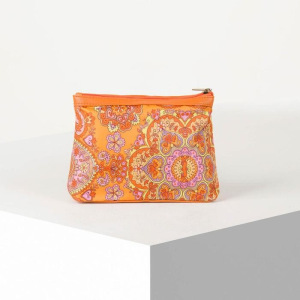Косметичка простая, отдел на молнии, цвет оранжевый Косметичка простая, отдел на молнии, цвет оранжевый