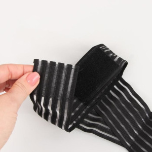 Массажёр-фиксатор для осанки, на лямках, мужской, размер M, цвет чёрный Массажёр-фиксатор для осанки, на лямках, мужской, размер M, цвет чёрный