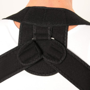 Массажёр-фиксатор для осанки с металлическими вставками, размер S-M, цвет чёрный Массажёр-фиксатор для осанки с металлическими вставками, размер S-M, цвет чёрный