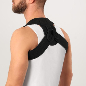 Массажёр-фиксатор для осанки с металлическими вставками, размер S-M, цвет чёрный Массажёр-фиксатор для осанки с металлическими вставками, размер S-M, цвет чёрный