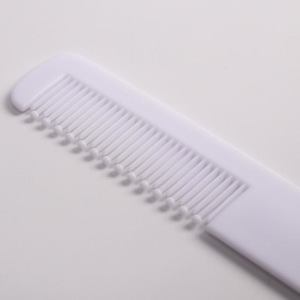 Набор для ухода за волосами: расческа и щетка, цвет белый Набор для ухода за волосами: расческа и щетка, цвет белый