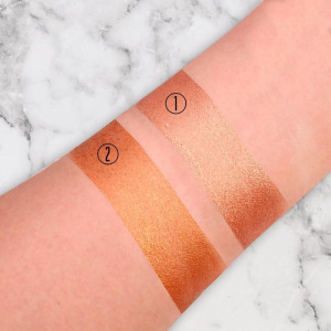 Набор Glitter is new World, бронзер-хайлайтер (оттенок №2, 20 мл) и бьюти-блендер Набор Glitter is new World, бронзер-хайлайтер (оттенок №2, 20 мл) и бьюти-блендер