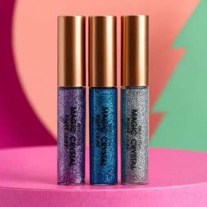 Набор глиттерных подводок для глаз "Winter Queen" Набор глиттерных подводок для глаз "Winter Queen"