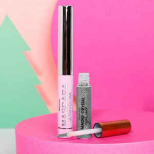 Набор Happy Milk, черная тушь для ресниц, глиттерая подводка №3 и тени для глаз (2 цвета) Набор Happy Milk, черная тушь для ресниц, глиттерая подводка №3 и тени для глаз (2 цвета)