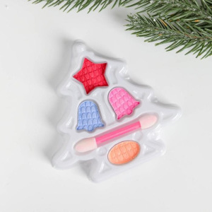 Набор косметики и аксессуаров «Сияй в Новом году» для девочки Набор косметики и аксессуаров «Сияй в Новом году» для девочки