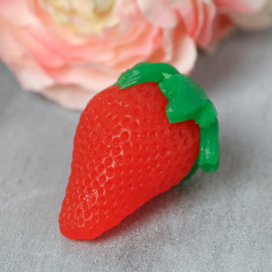 Набор "8 марта" мыло шампанское, мыло клубника Набор "8 марта" мыло шампанское, мыло клубника