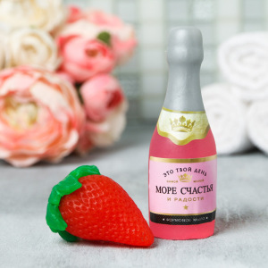 Набор "8 марта" мыло шампанское, мыло клубника Набор "8 марта" мыло шампанское, мыло клубника