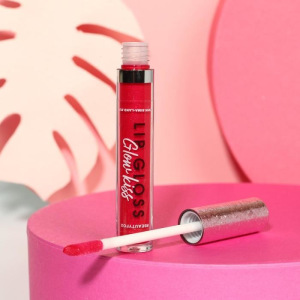 Набор "GRL PWR" (патчи, жидкая помада и карандаш для губ) Набор "GRL PWR" (патчи, жидкая помада и карандаш для губ)