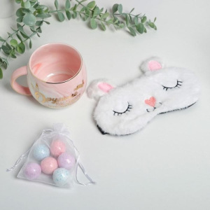 Набор "Оружие массового умиления", кружка 350 мл, маска для сна, соль для ванны 10г, 6 шт Набор "Оружие массового умиления", кружка 350 мл, маска для сна, соль для ванны 10г, 6 шт