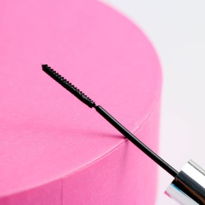 Набор: тушь для ресниц и глиттерная подводка Christmas Mood Набор: тушь для ресниц и глиттерная подводка Christmas Mood