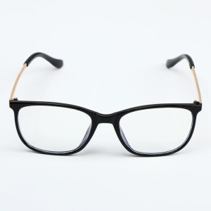 Очки компьютерные, линза 4.3х5.4 см, ширина 14 см, дужка 14 см Очки компьютерные, линза 4.3х5.4 см, ширина 14 см, дужка 14 см