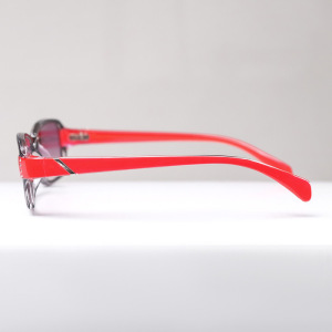 Очки корригирующие 1320, цвет красно-чёрный, тонированные, +3,5 Очки корригирующие 1320, цвет красно-чёрный, тонированные, +3,5