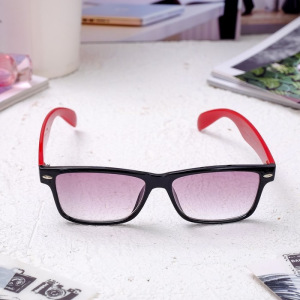 Очки корригирующие 6619, размер 14,1х13,5х4, цвет красно-чёрный, тонированные, +1,5 Очки корригирующие 6619, размер 14,1х13,5х4, цвет красно-чёрный, тонированные, +1,5